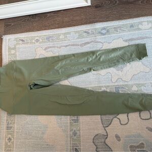 SET Active Olive Green Leggings